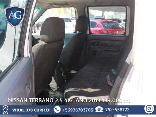 Nissan Terrano 4x4 DX 2.5 año 2013 - Imagen 11