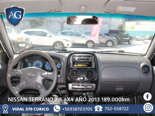 Nissan Terrano 4x4 DX 2.5 año 2013 - Imagen 13