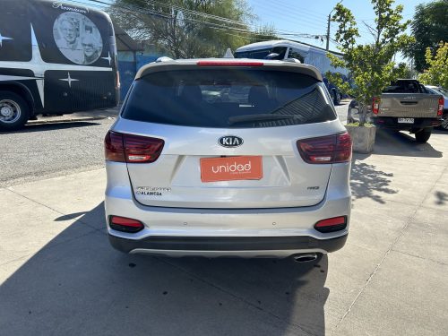 Kia Sorento 2.2 AT año 2020 - Imagen 6