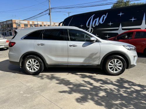 Kia Sorento 2.2 AT año 2020 - Imagen 9