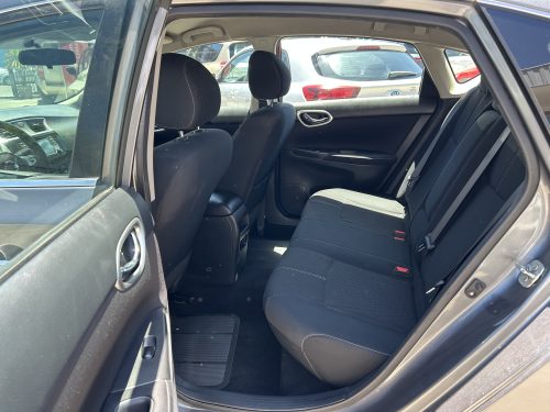 Nissan Sentra 1.8 MT año 2019 - Imagen 10
