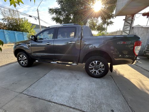FORD RANGER LIMITED 3.2 AT AÑO 2021 - Imagen 5
