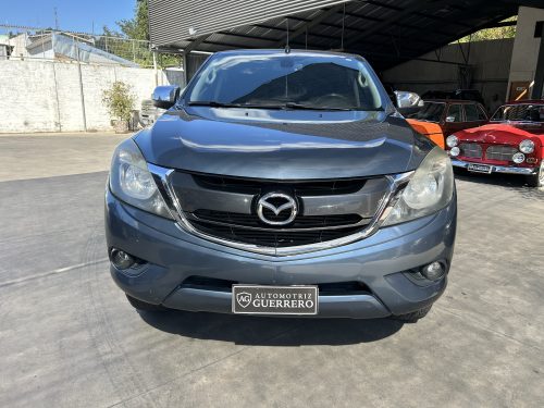 Mazda BT-50 3.2 AT año 2018 - Imagen 2
