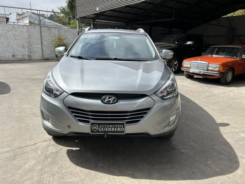 Hyundai Tucson 2.0 MT año 2015 - Imagen 3