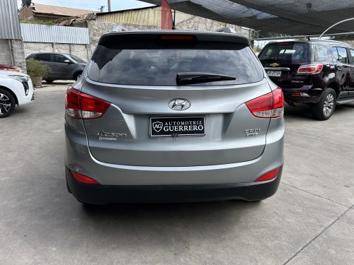 Hyundai Tucson 2.0 MT año 2015 - Imagen 6