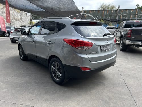 Hyundai Tucson 2.0 MT año 2015 - Imagen 7