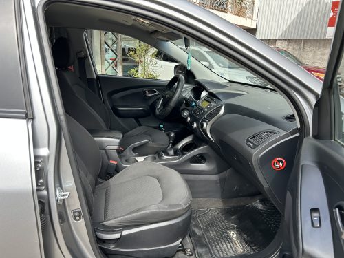 Hyundai Tucson 2.0 MT año 2015 - Imagen 11