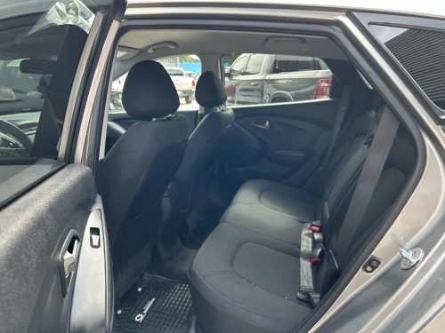 Hyundai Tucson 2.0 MT año 2015 - Imagen 12
