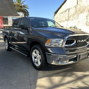 RAM 1500 SLT 3.6 AT año 2021