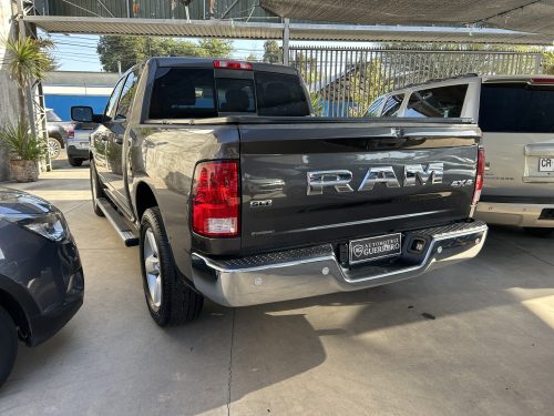 RAM 1500 SLT 3.6 AT año 2021 - Imagen 6