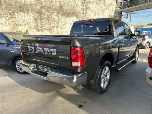 RAM 1500 SLT 3.6 AT año 2021 - Imagen 7