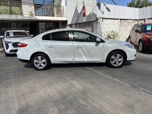 Renault Fluence Privilege 2.0 AT año 2013 - Imagen 7
