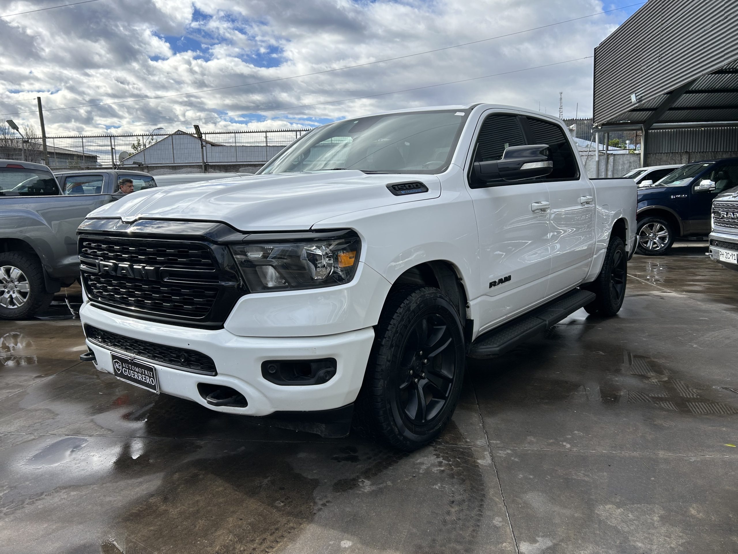 RAM 1500 3.6 BIGHORN AÑO 2023 - Imagen 4